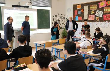 ZŠ a MŠ Merhautova