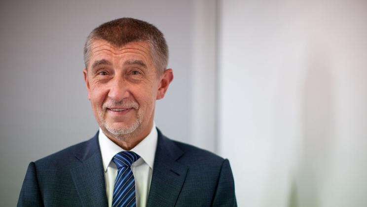 Nejde o Babiše, ale princip. Obviněný premiér by poškozoval obraz České republiky, říká Tabery