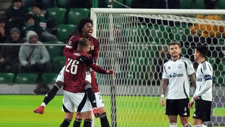 Radost Sparty v utkání na hřišti Legie