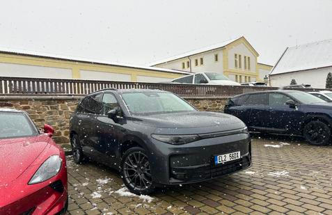 Kandidáti na titul Auto roku v ČR 2026