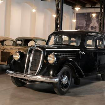 Depozitář ve Škoda Muzeu