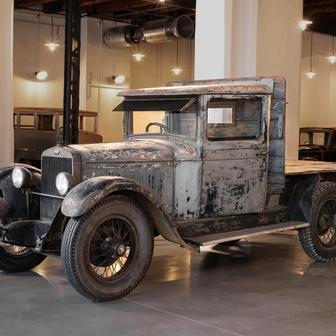 Depozitář ve Škoda Muzeu