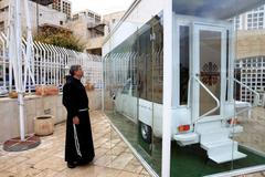 Palestina, Betlém, papamobil, papež František, zdravotníci, přestavba,