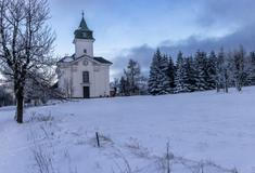 Kostel Nanebevzetí Panny Marie, sníh, mráz, zima