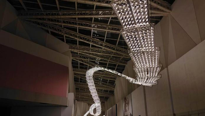 lustr, Crystal Caviar, rekord