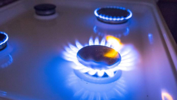 Ilustrační foto - energie, plyn, plynoměr, peníze, sporák, vaření, náklady