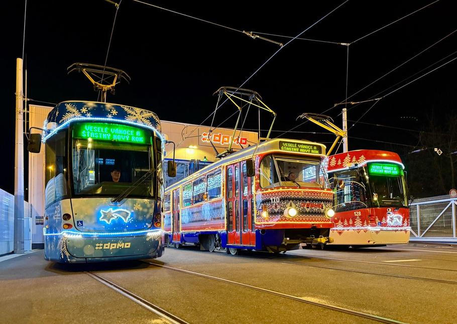 Olomoucká vánoční tramvaj