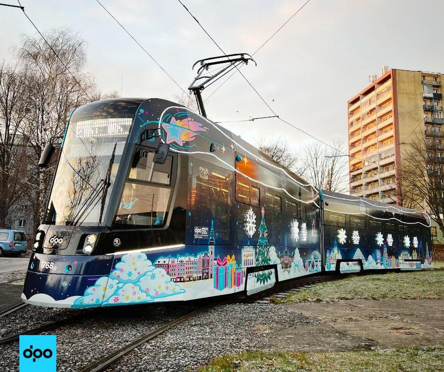Ostravská vánoční tramvaj