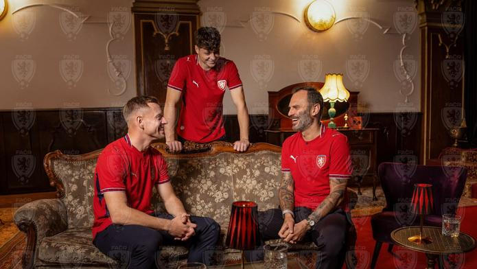 Dresy české fotbalové reprezentace pro play off o mistrovství světa