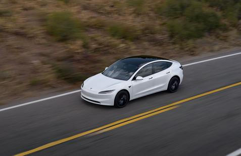 Tesla Model 3 Standard