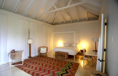 Jeffrey Epstein, ostrov, kriminalita, prostituce