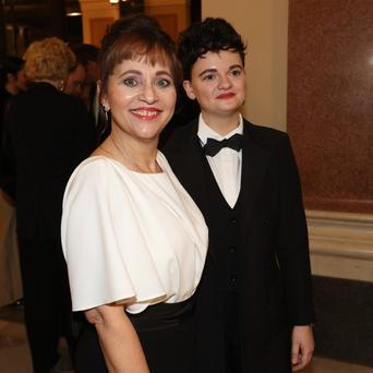 Alena Mihulová a Karolína Kachyňová