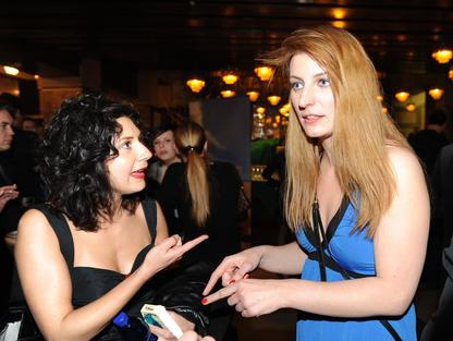 Martha Issová, Anna Polívková