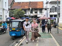 Jakarta, cestovatelka