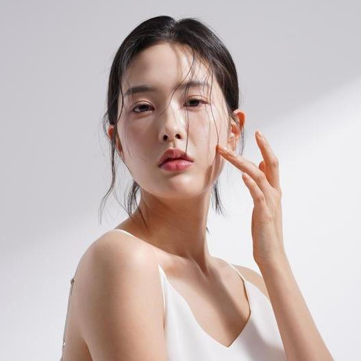 Tajemství porcelánové pleti