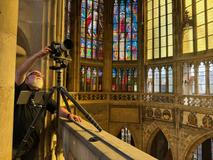 Ukázka z knihy Katedrála svatého Víta - Kamenná koruna království. Autor fotografií Jan William Drnek, nakladatelství NOBART, Praha 2025.