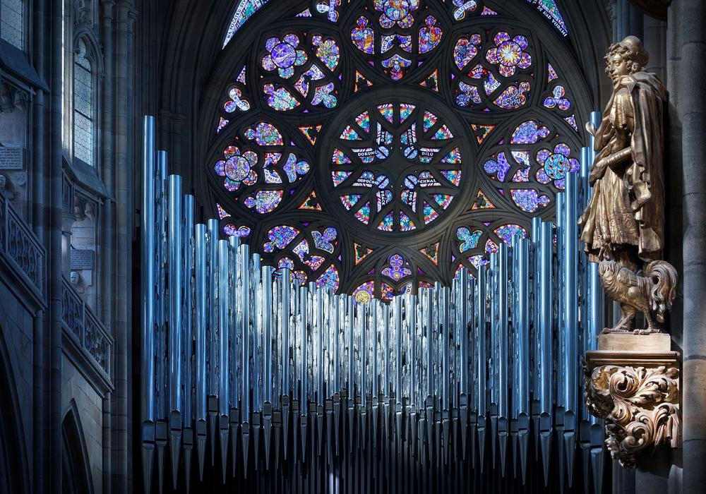 Ukázka z knihy Katedrála svatého Víta - Kamenná koruna království. Autor fotografií Jan William Drnek, nakladatelství NOBART, Praha 2025.