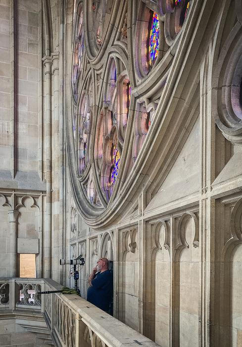 Ukázka z knihy Katedrála svatého Víta - Kamenná koruna království. Autor fotografií Jan William Drnek, nakladatelství NOBART, Praha 2025.