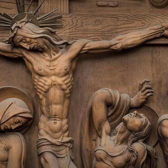 Ukázka z knihy Katedrála svatého Víta - Kamenná koruna království. Autor fotografií Jan William Drnek, nakladatelství NOBART, Praha 2025.