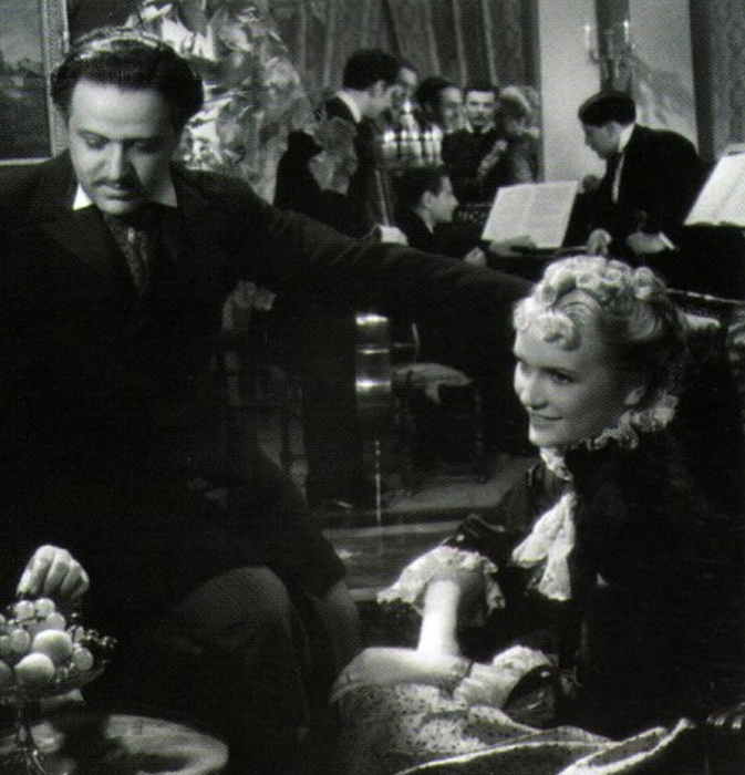 Hugo Haas, Marie "Bibi" Bibiková