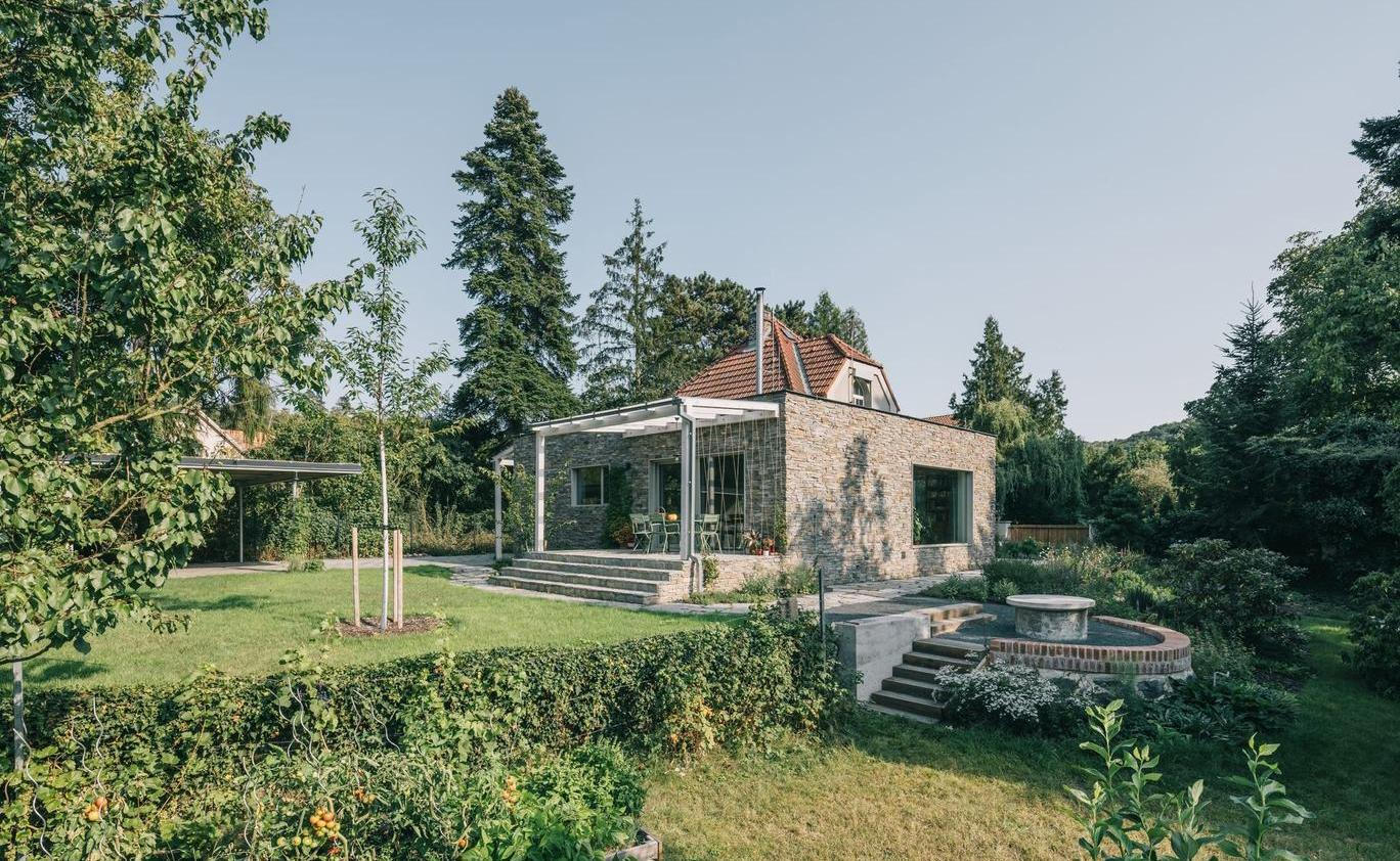 Dům pod Stříbrníkem