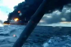 Ukrajina tvrdí, že zasáhla ruské tankery stínové flotily v Černém moři