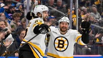 NHL: Boston Bruins at St. Louis Blues