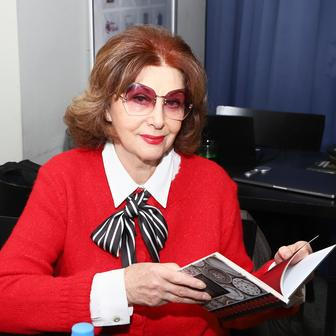 Křest kuchařky Jiřiny Bohdalové - Prababičky pravnoučatům