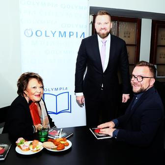 Křest kuchařky Jiřiny Bohdalové - Prababičky pravnoučatům