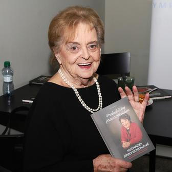 Křest kuchařky Jiřiny Bohdalové - Prababičky pravnoučatům