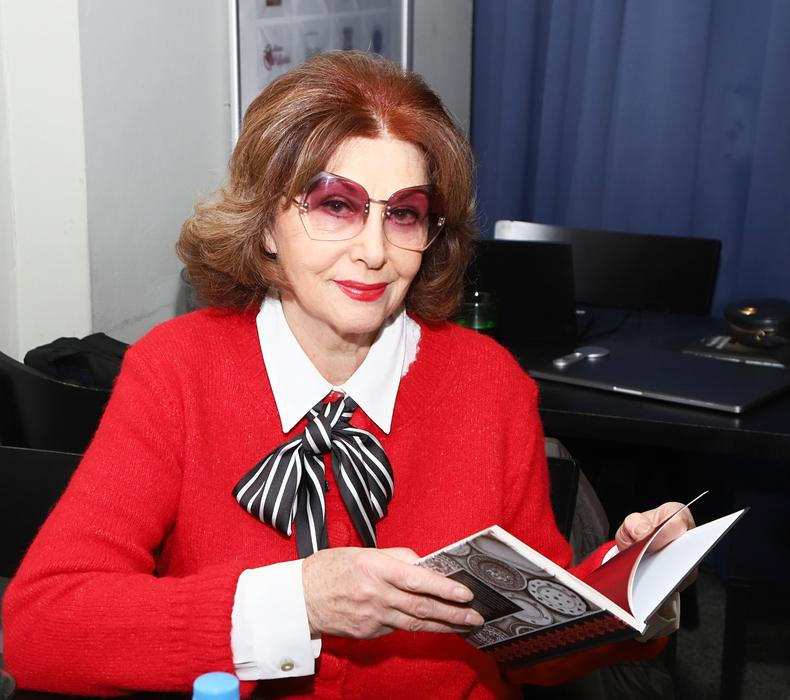 Křest kuchařky Jiřiny Bohdalové - Prababičky pravnoučatům