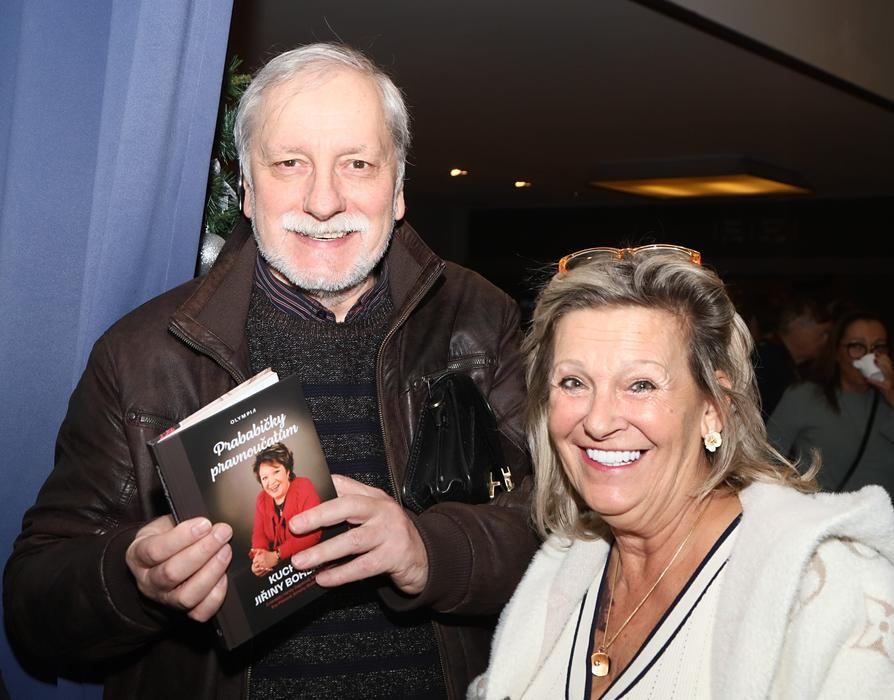 Křest kuchařky Jiřiny Bohdalové - Prababičky pravnoučatům