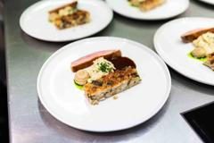 Chef Aiman je velký jazykový model vycvičený přímo pro kulinární prostředí. U plotny sice fyzicky nestojí, ale každý pokrm vzniká podle jeho receptů. Ilustrační foto