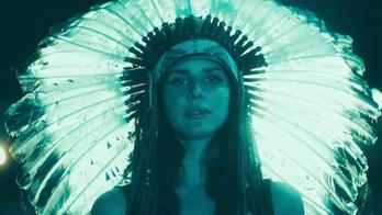 Lana Del rey tropico