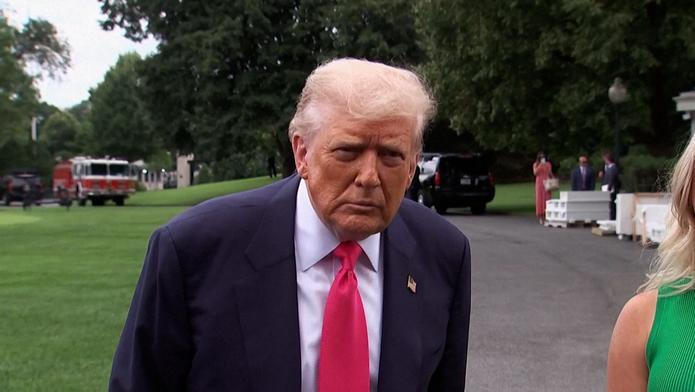 Trump: Zelenskyj by neměl mířit na Moskvu. 50 dní pro Putina na rozmyšlenou není dlouhá doba