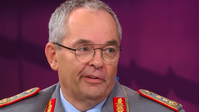 Velitel německé pozemní armády: Rusové vyjdou z války na Ukrajině silnější