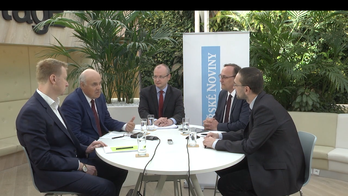 Kulatý stůl: Průmysl 4.0 a jeho zavádění v Čechách