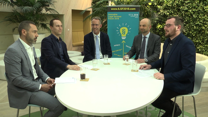 Nahradí technologie právníky?