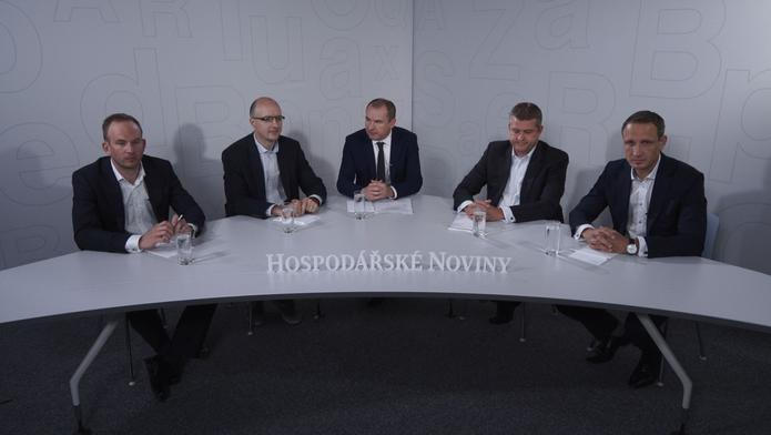 Do umělé inteligence investují i banky. Uplatnit by se mohla třeba v komunikaci s klientem