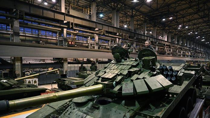 "Rusko by mohlo připraveno použít vojenskou sílu proti NATO do pěti let," varuje Mark Rutte