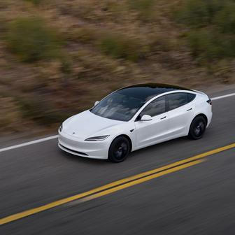 Tesla Model 3 Standard