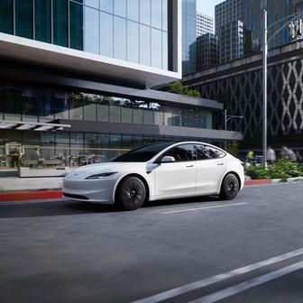 Tesla Model 3 Standard