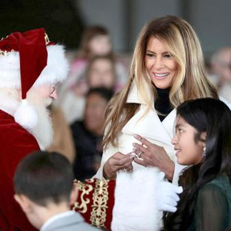 USA, Marine Corps, Melania Trump, charita, Santa Claus