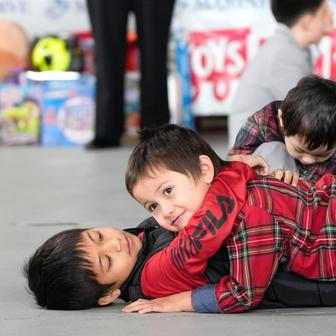 USA, Marine Corps, Melania Trump, charita, Santa Claus