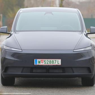 Tesla Model Y Standard