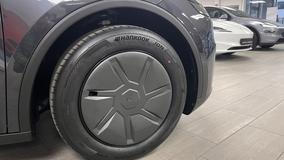 Tesla Model Y Standard