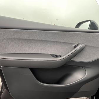 Tesla Model Y Standard