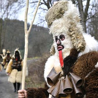 ČR; zábava; folklor; Vánoce; Lidečko. Mikuláš, čert,