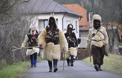 ČR; zábava; folklor; Vánoce; Lidečko. Mikuláš, čert,