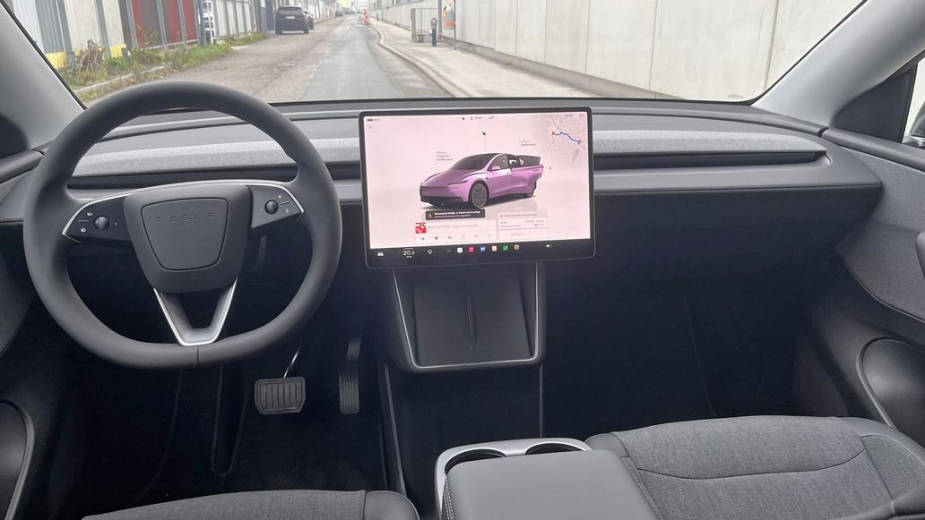 Tesla Model Y Standard